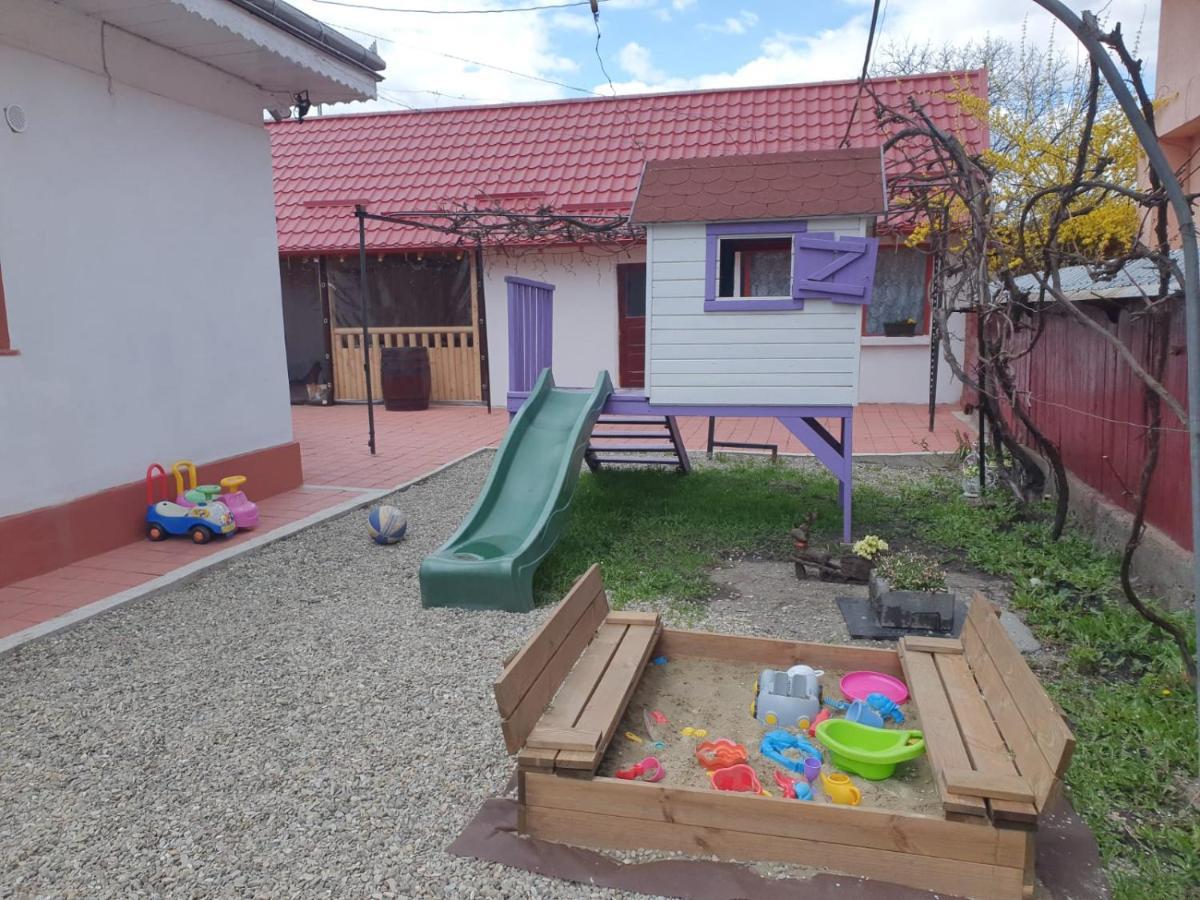 Casa Jeni Villa Humulesti Bagian luar foto